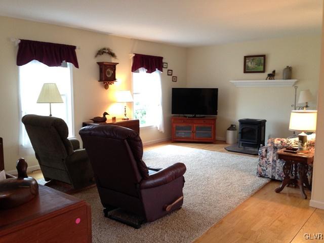 7919 Springhouse Road New Tripoli, PA 18066 - Photo 13 of 22 a view of entryway and kitchen