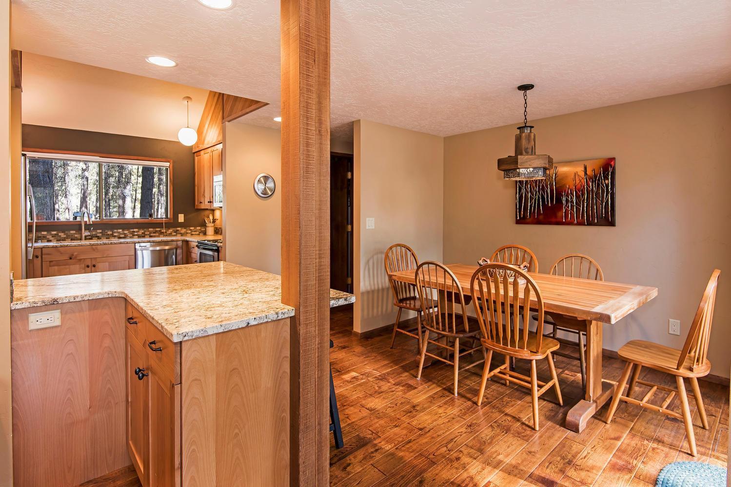 70616 Heather Black Butte Ranch, OR 97759 - Photo 5 of 23 Additional Photo