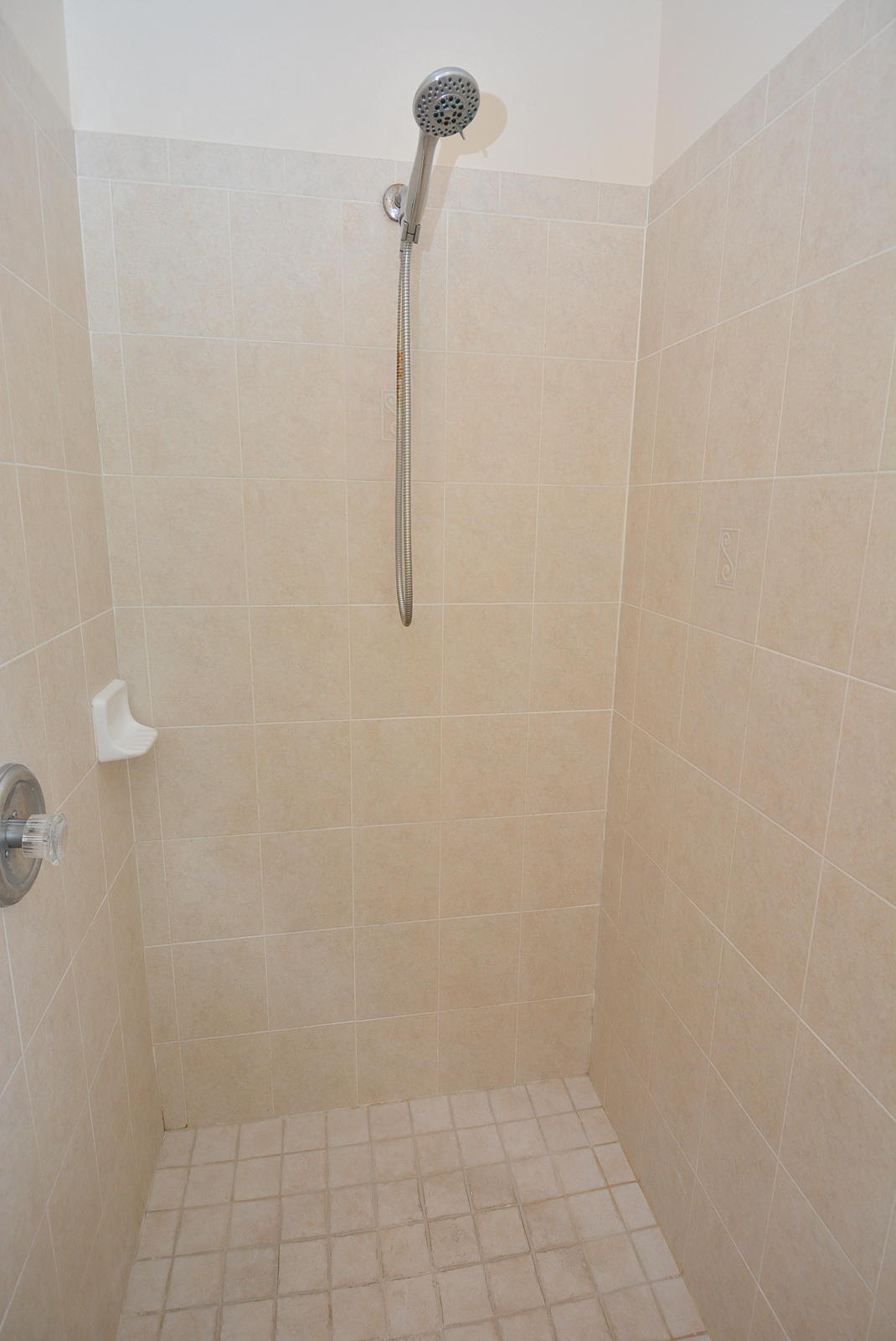 1866 Southwest Leafy Road Port St. Lucie, FL 34953 - Photo 31 of 54 Master Bath