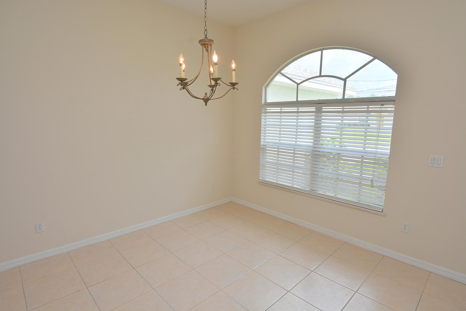 1866 Southwest Leafy Road Port St. Lucie, FL 34953 - Photo 9 of 54 Dining