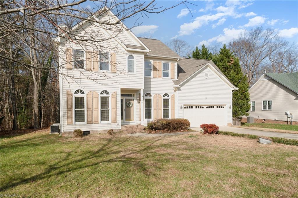 2001 Treyburn Lane High Point, NC 27265 - Photo 4 of 28