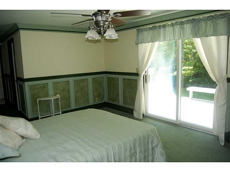 5 Elden Point Road Bailey Island, ME 04003 - Photo 14 of 34 Master Bedroom.