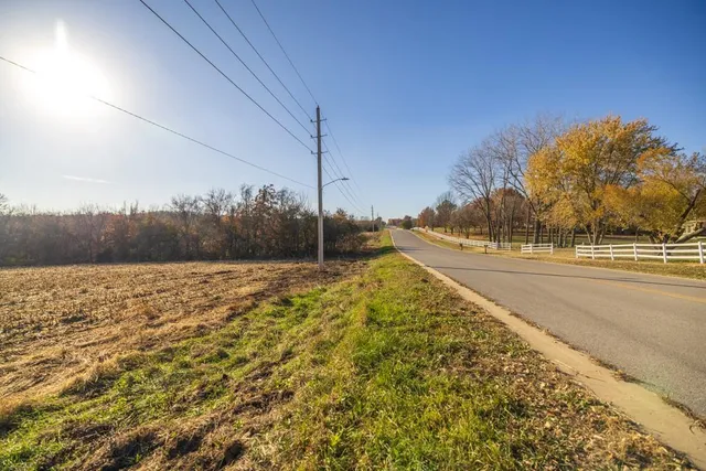 $189,000 | 10 West Ryan Road, Grain Valley, MO 64029