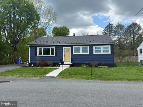 $242,500 | 107 Fairview Road, New Cumberland, PA 17070