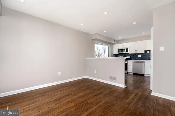 $450,000 | 10357 Barcan Circle, Columbia, MD 21044