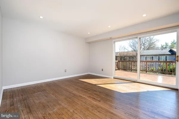 $450,000 | 10357 Barcan Circle, Columbia, MD 21044