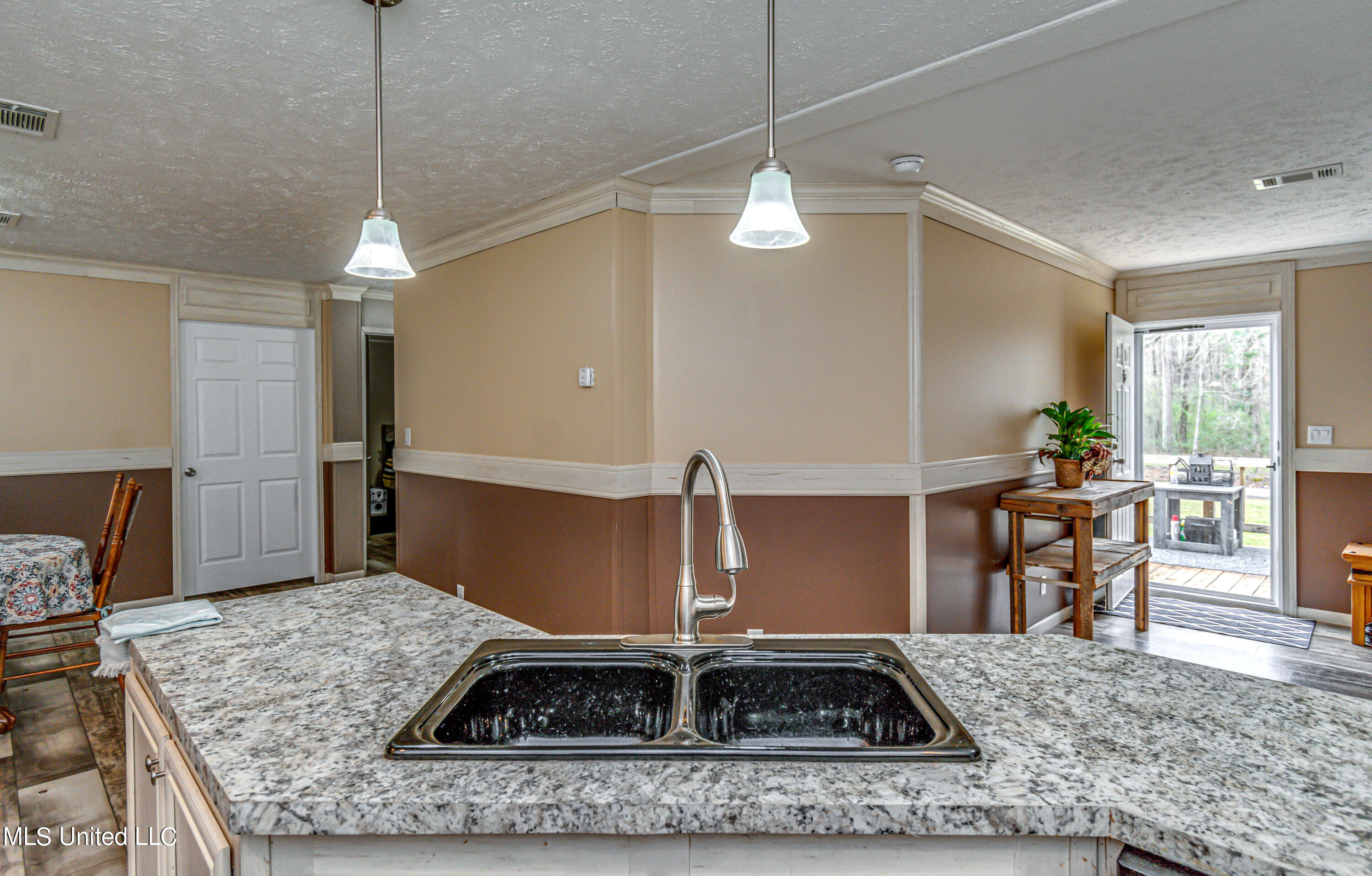 865 L Q Reeves Road Forest, MS 39074 - Photo 18 of 55 865 LQ Reeves Road-25
