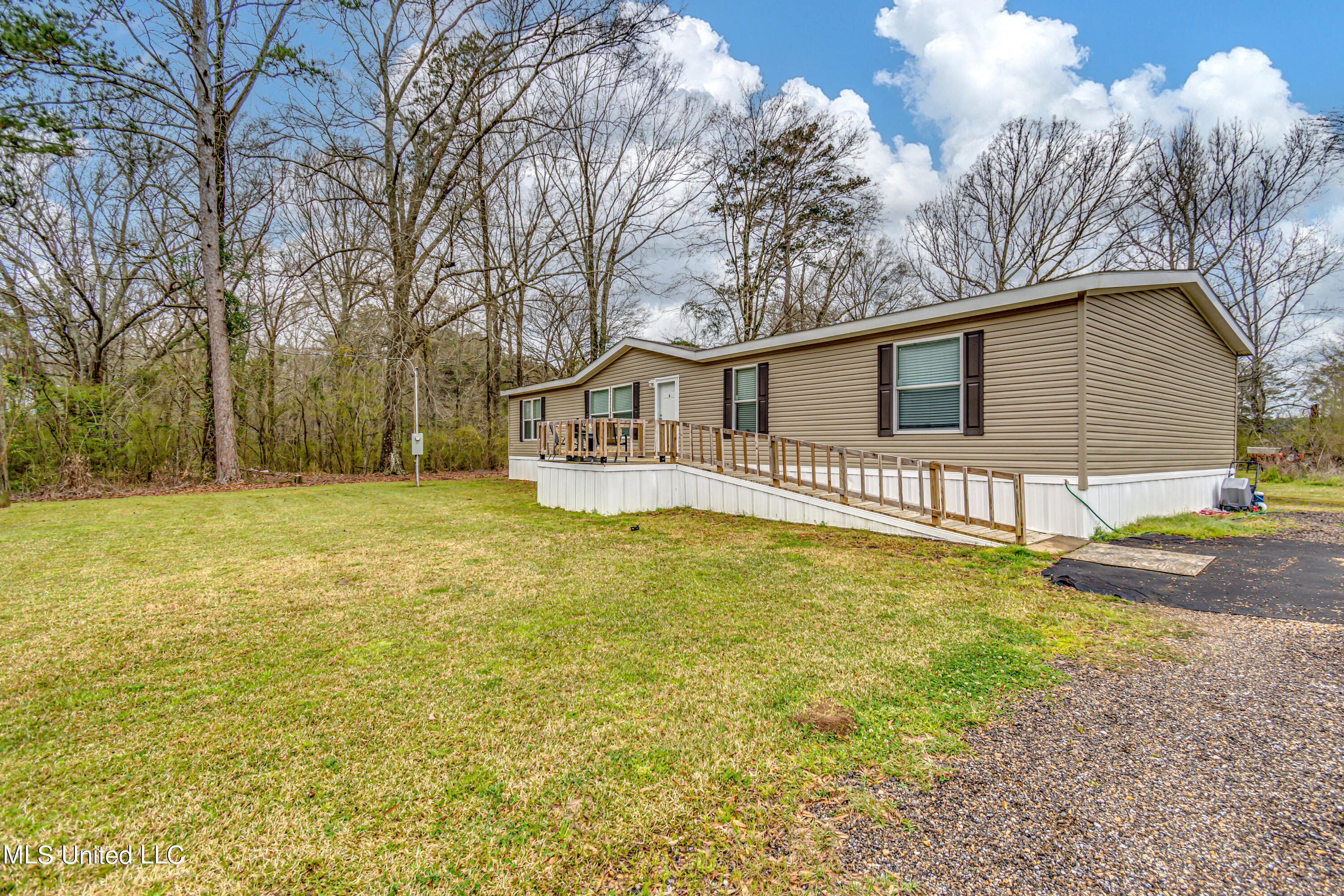 865 L Q Reeves Road Forest, MS 39074 - Photo 48 of 55 865 LQ Reeves Road-44