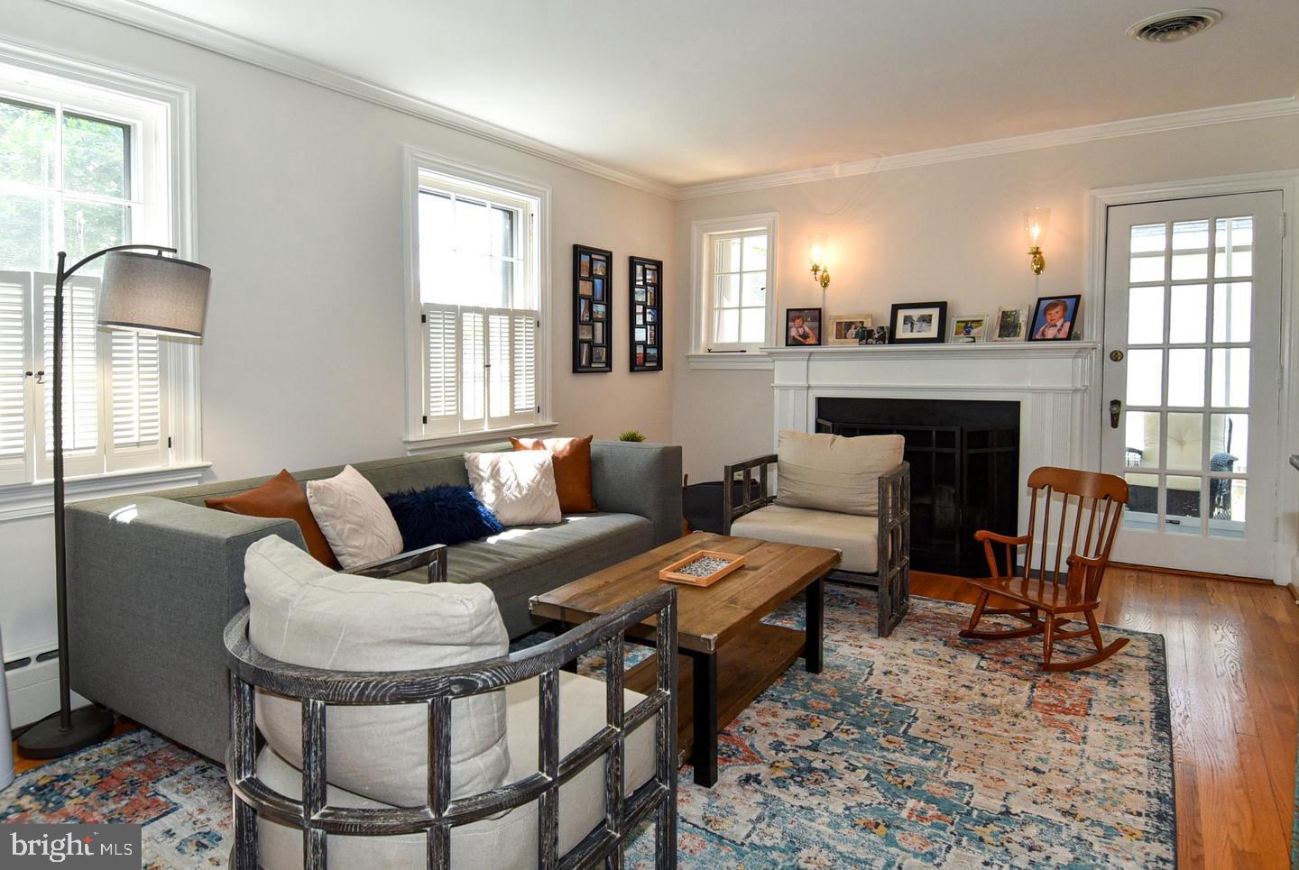 710 West View Terrace Alexandria, VA 22301 - Photo 6 of 58