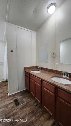 $1,250 | 1401 14th Street, Midway Park, NC 28544