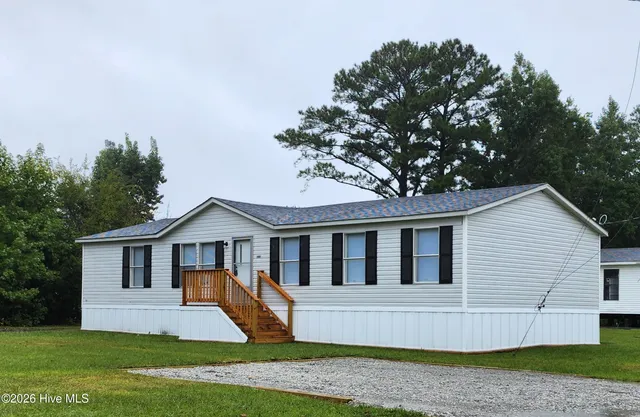 $1,250 | 1401 14th Street, Midway Park, NC 28544