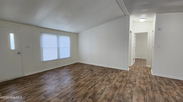 $1,250 | 1401 14th Street, Midway Park, NC 28544