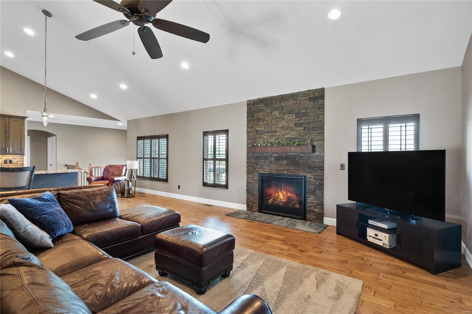 1509 Shadow Ridge Columbia, IL 62236 - Photo 13 of 60 Gallery Image 13