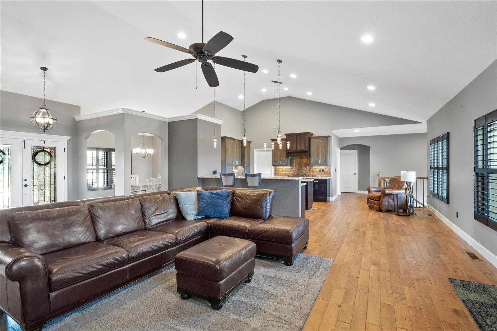 1509 Shadow Ridge Columbia, IL 62236 - Photo 15 of 60 Gallery Image 15