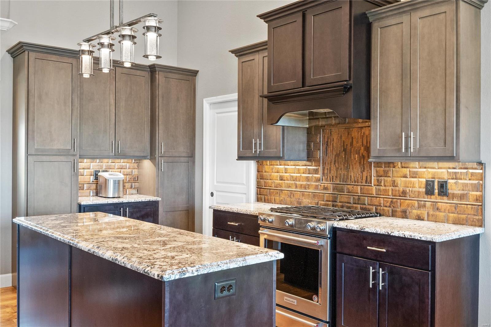 1509 Shadow Ridge Columbia, IL 62236 - Photo 16 of 60 Gallery Image 16