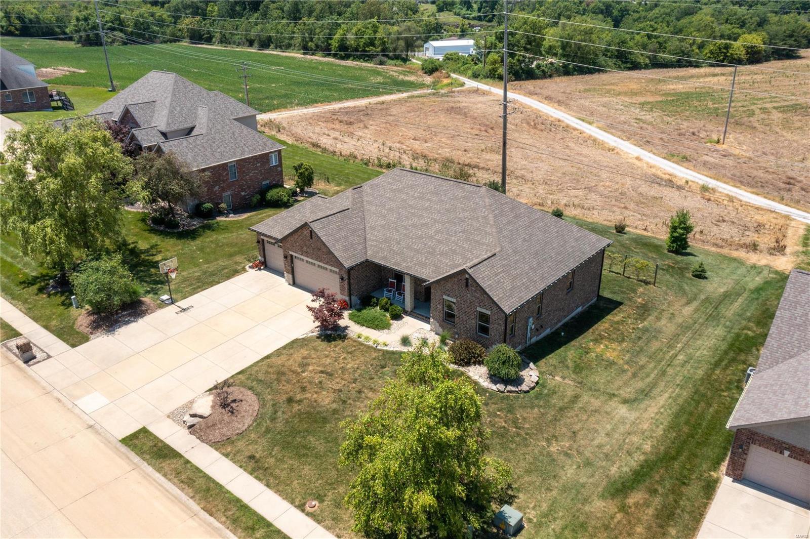 1509 Shadow Ridge Columbia, IL 62236 - Photo 53 of 60 Gallery Image 53