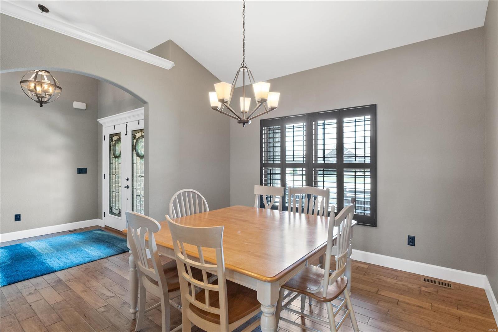 1509 Shadow Ridge Columbia, IL 62236 - Photo 9 of 60 Gallery Image 9