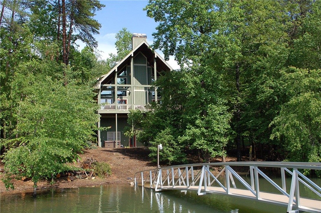 141 Rivershores Road Westminster, SC 29693 - Photo 4 of 50 Gallery Image 4