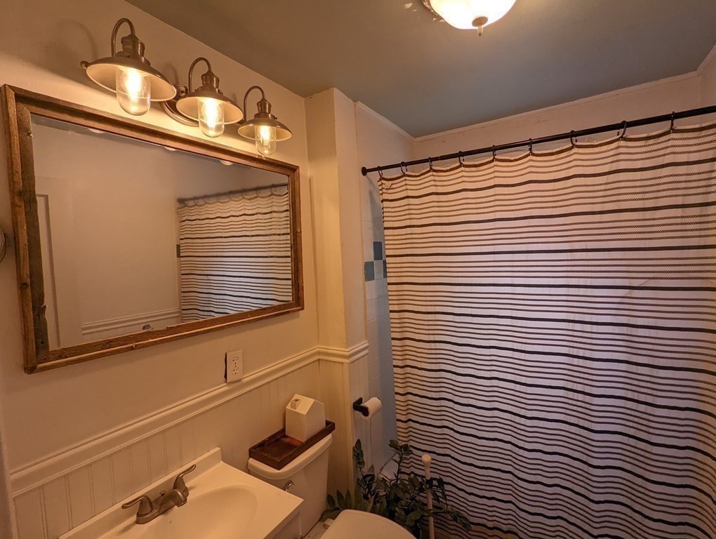 839 Florence Road Northampton, MA 01062 - Photo 16 of 19