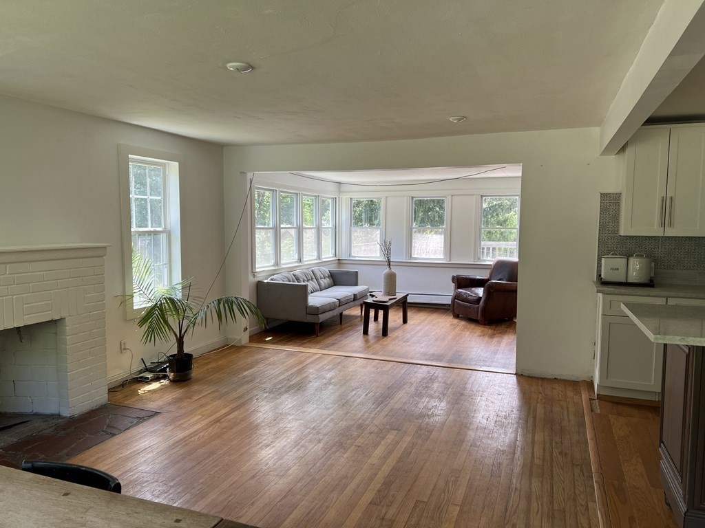839 Florence Road Northampton, MA 01062 - Photo 7 of 19