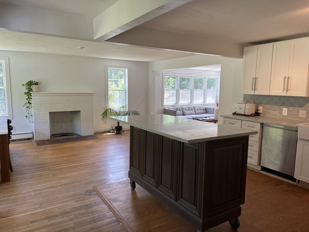 839 Florence Road Northampton, MA 01062 - Photo 8 of 19