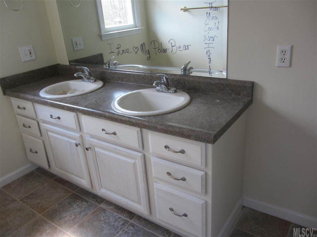 6115 Naked Creek Road Conover, NC 28613 - Photo 13 of 19 Gallery Image 13