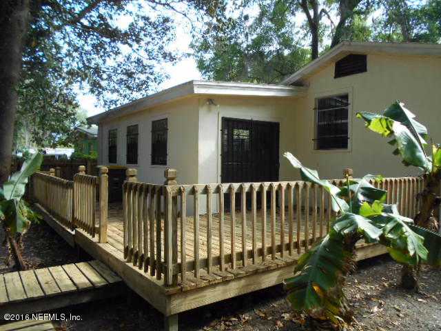 1820 Bartram Road Jacksonville, FL 32207 - Photo 21 of 25 Rear deck