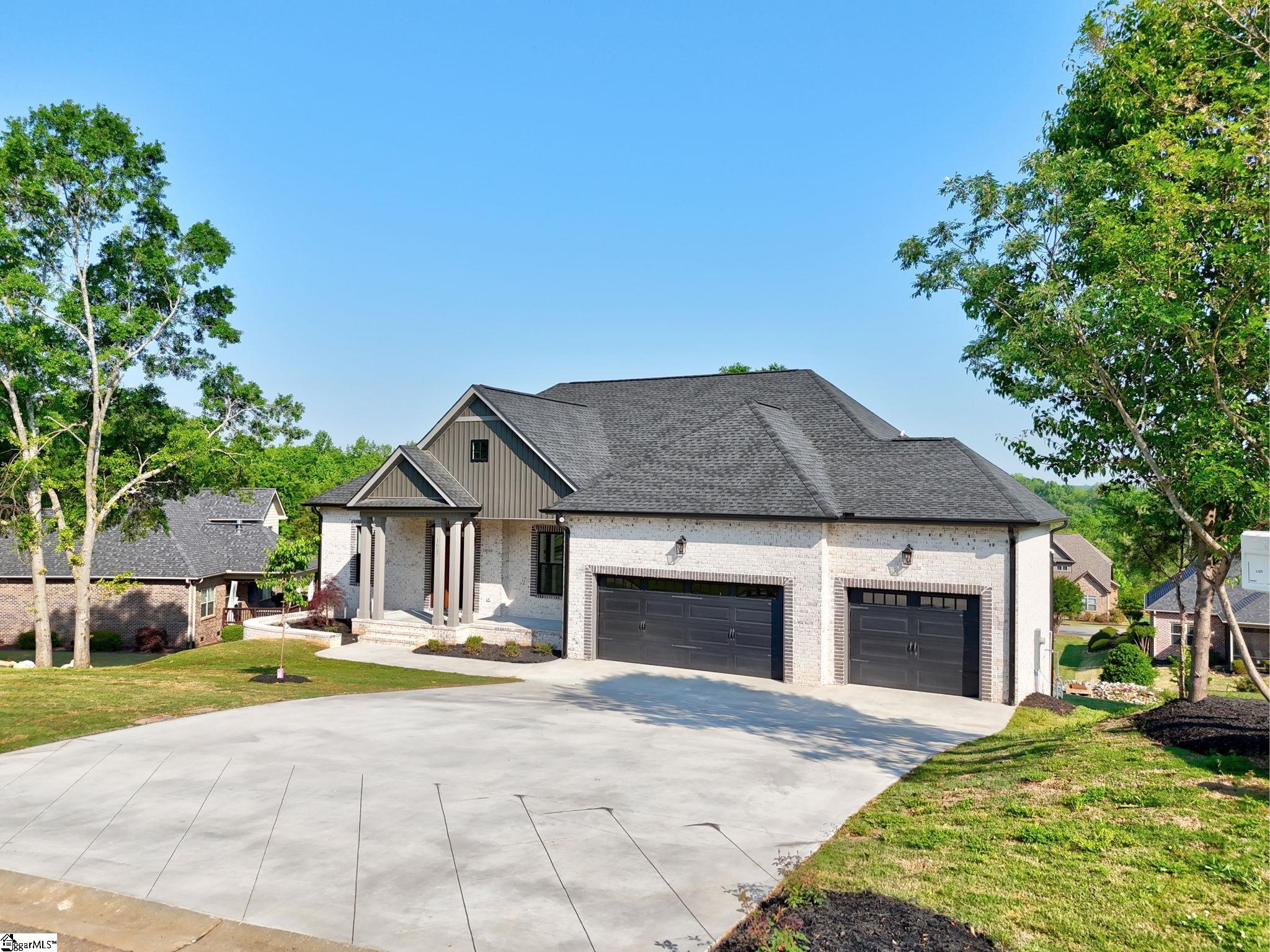 1027 Tuscany Drive Anderson, SC 29621 - Photo 2 of 46