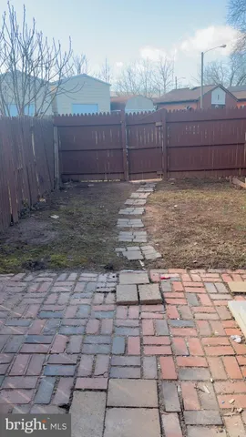 $1,900 | 9830 Grant Avenue, Manassas, VA 20110