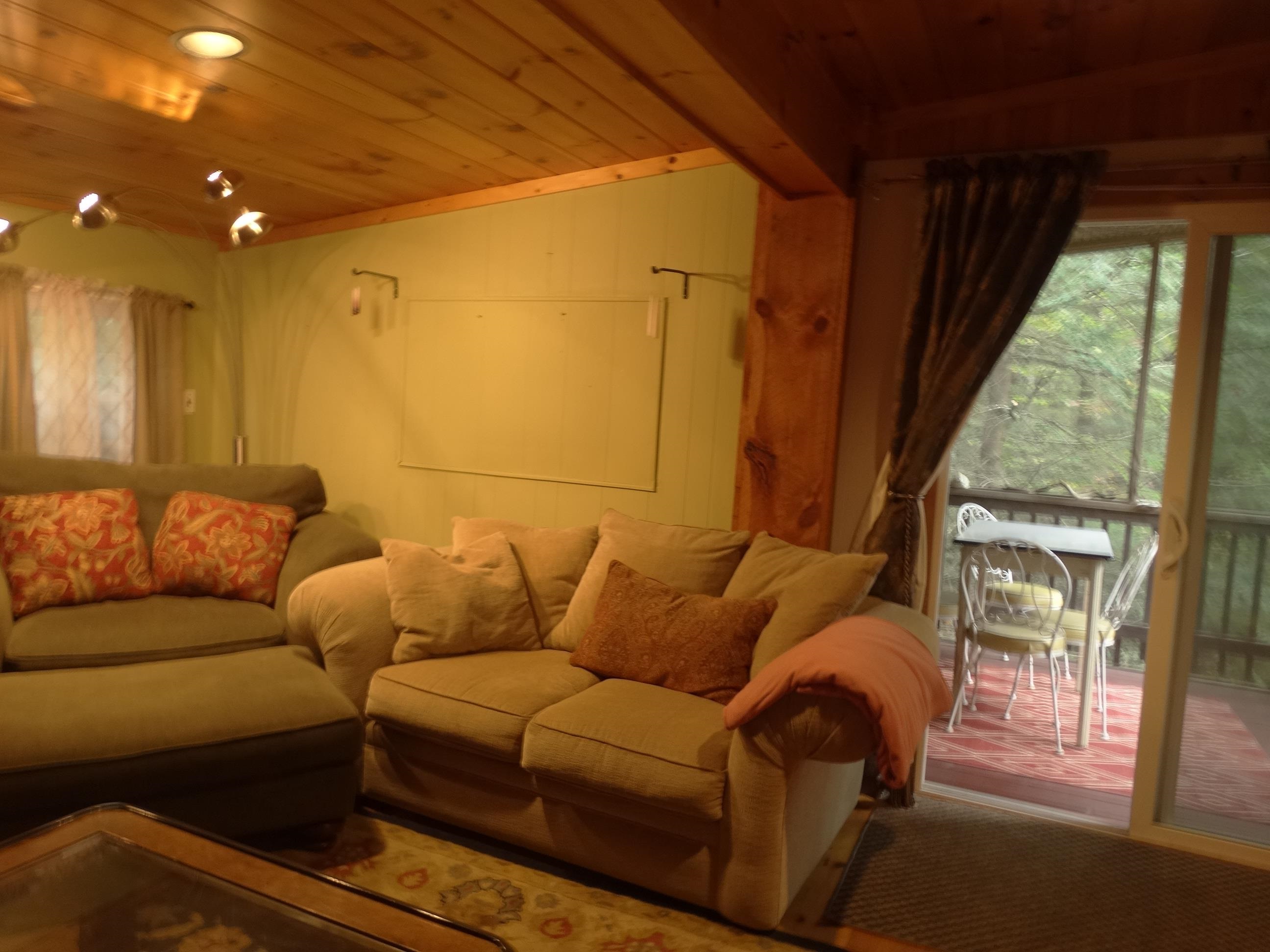 511 East Lake Road Fitzwilliam, NH 03447 - Photo 17 of 36