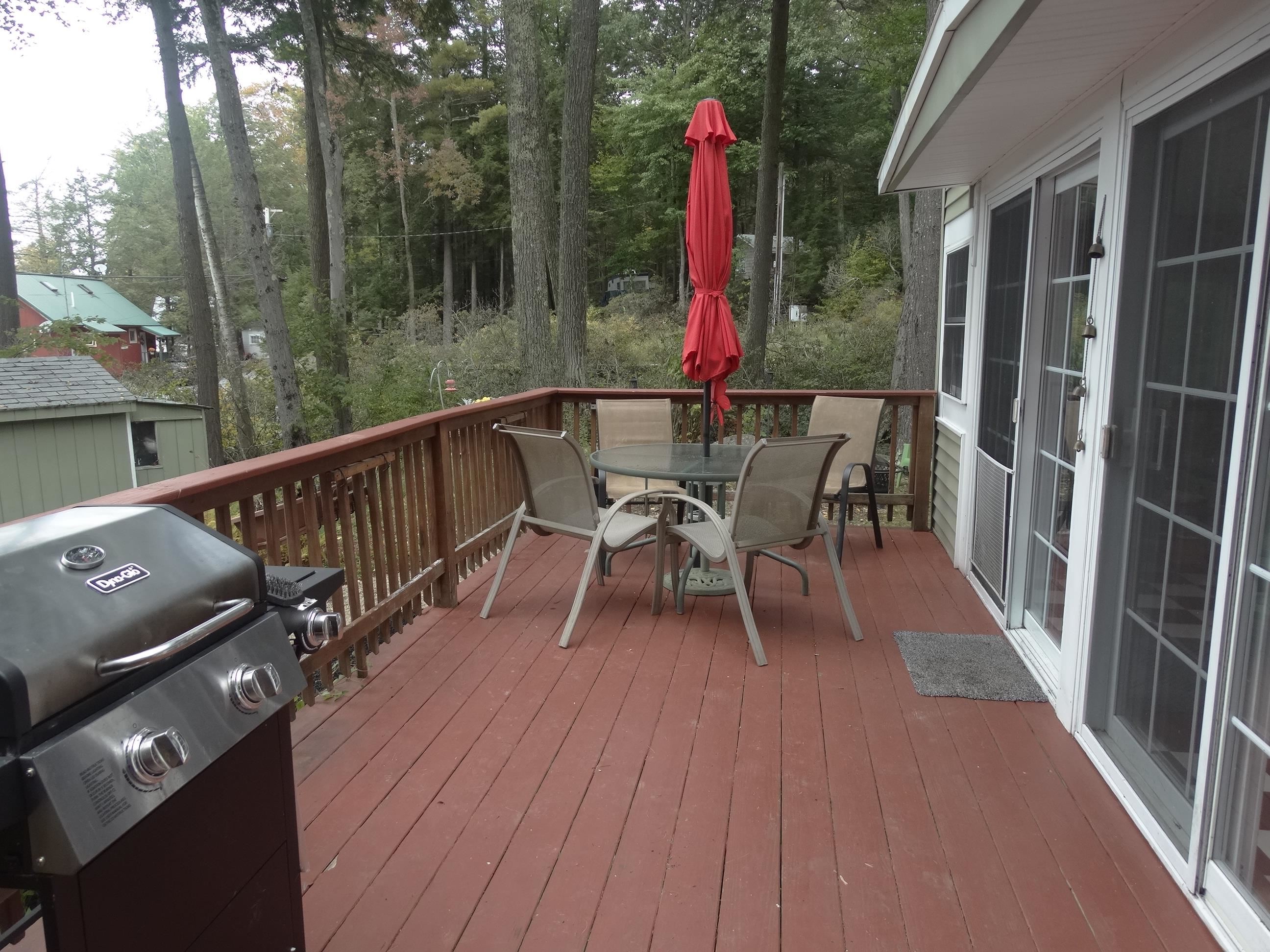 511 East Lake Road Fitzwilliam, NH 03447 - Photo 4 of 36