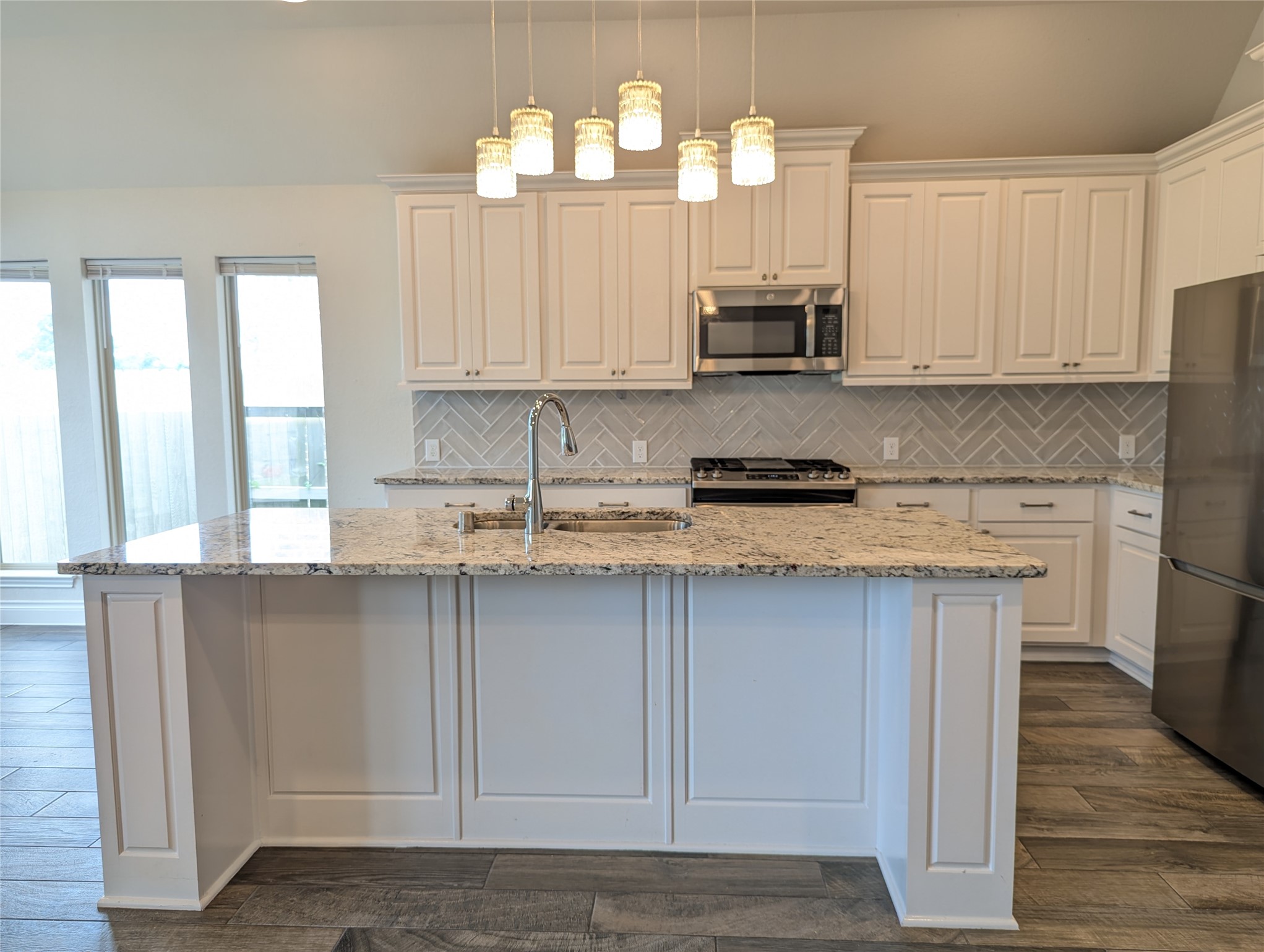 2043 Blackhawk Ridge Lane Manvel, TX 77578 - Photo 29 of 45