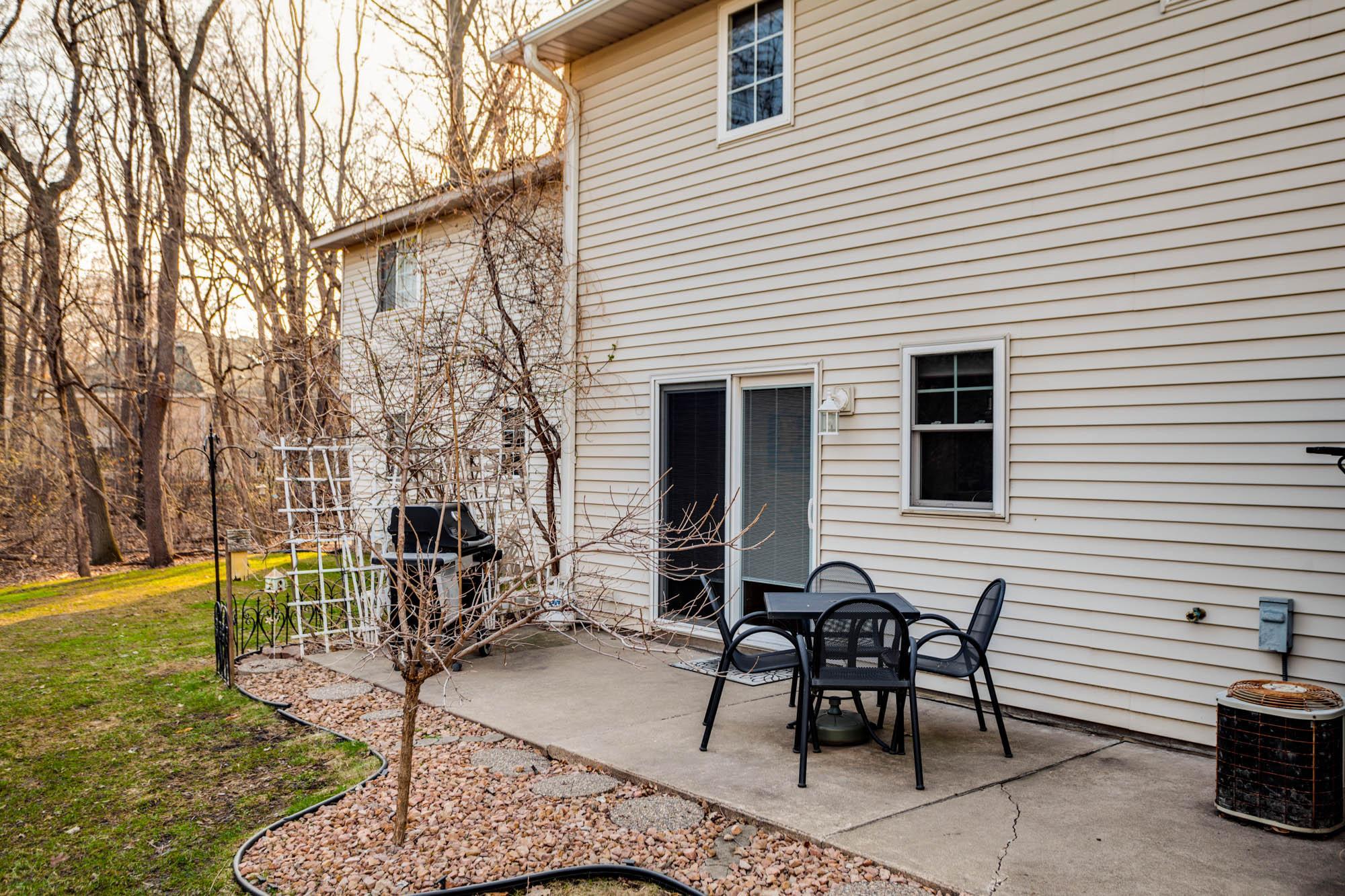 2755 Ranchview Lane North, Unit 2 Plymouth, MN 55447 - Photo 16 of 20