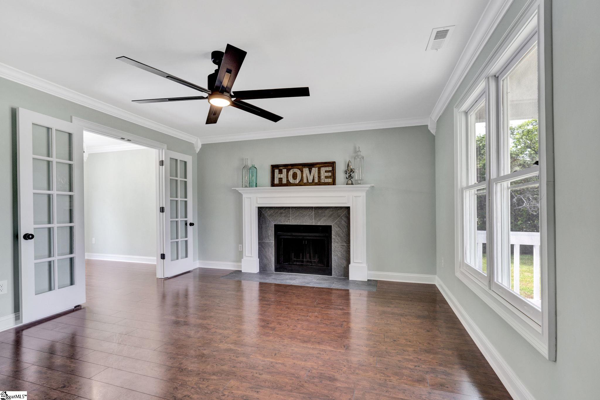 306 Brown Road Simpsonville, SC 29681 - Photo 8 of 36 Gallery Image 8