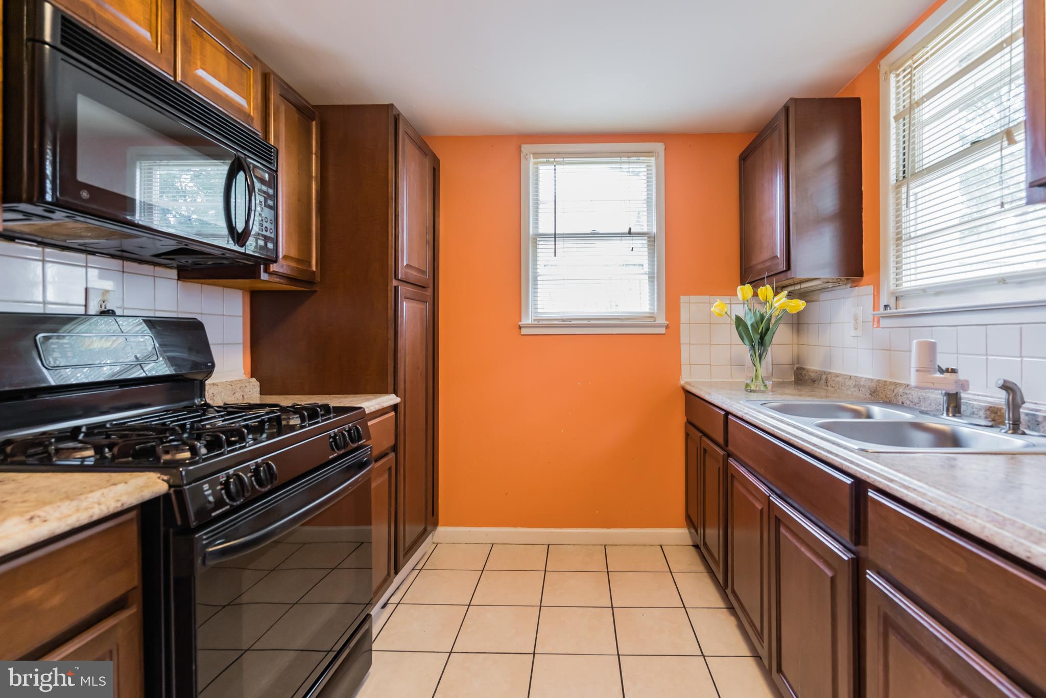 9414 Blackstone Road Manassas, VA 20110 - Photo 16 of 21 Gallery Image 16