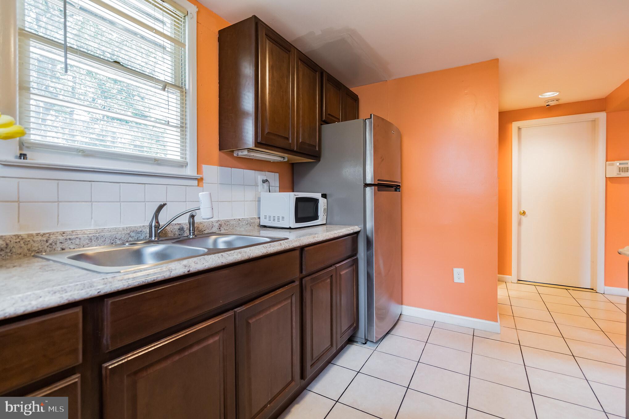 9414 Blackstone Road Manassas, VA 20110 - Photo 17 of 21 Gallery Image 17