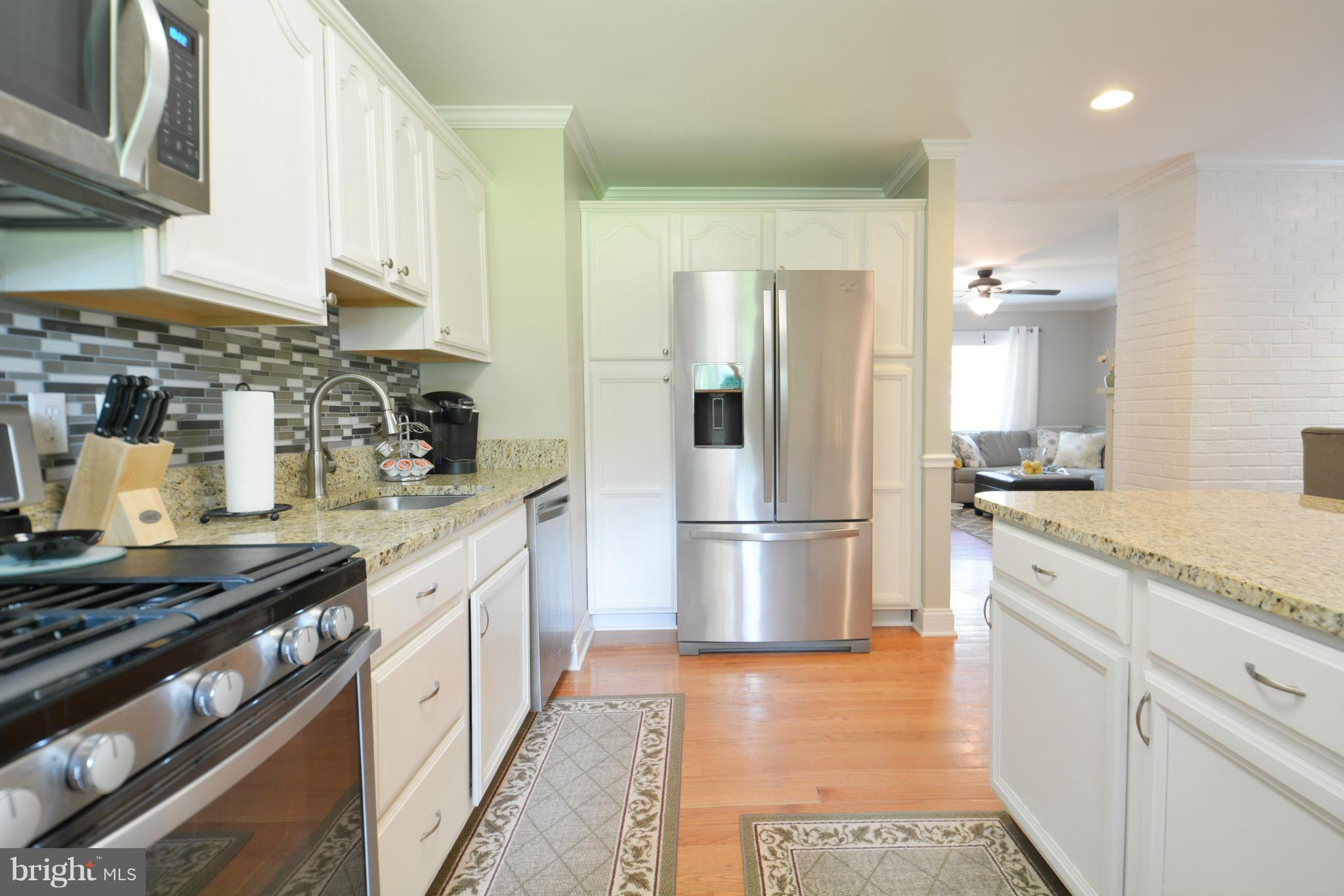 3933 Arcadia Road Alexandria, VA 22312 - Photo 19 of 30 Kitchen