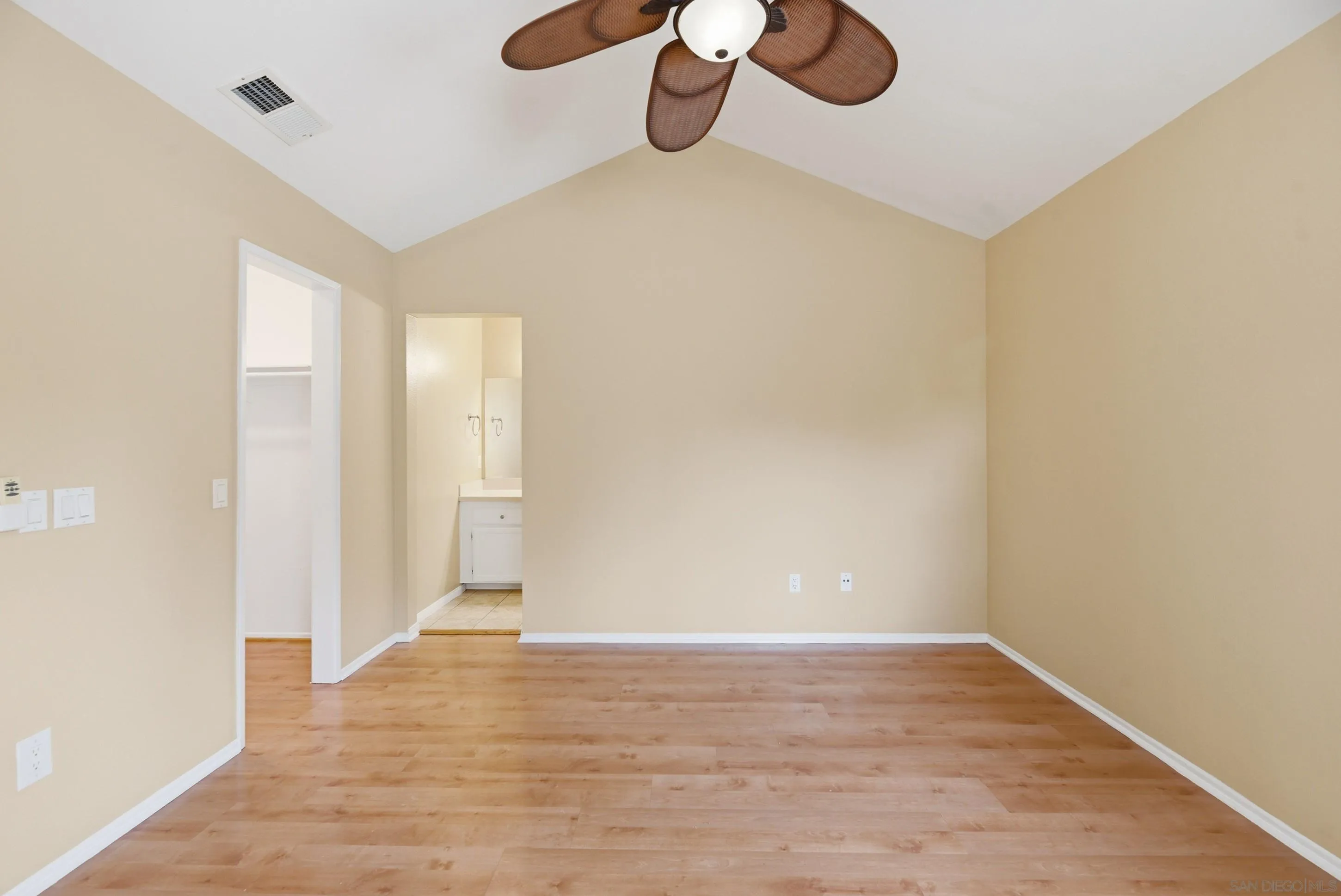 2685 Regent Road Carlsbad, CA 92010 - Photo 17 of 36