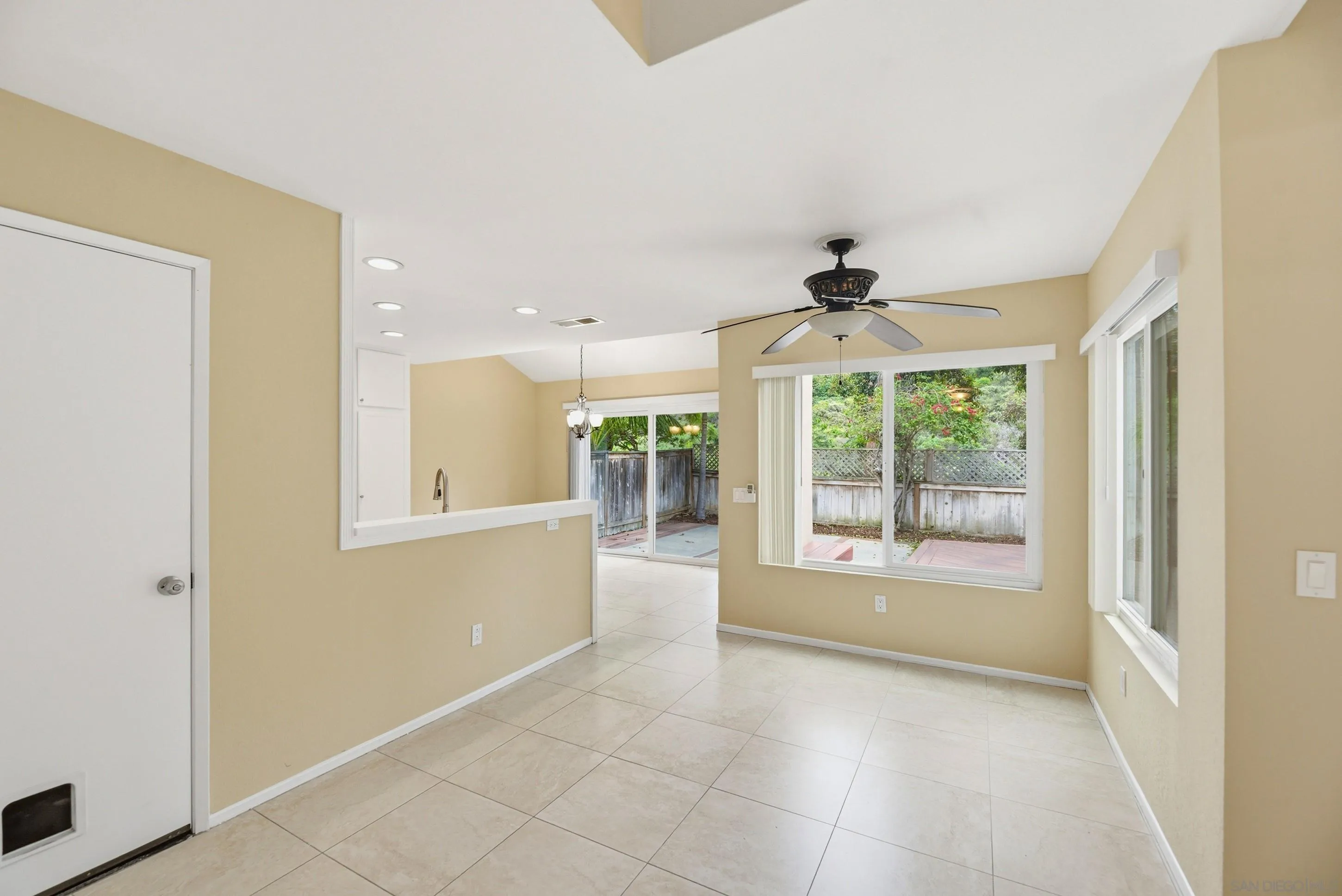 2685 Regent Road Carlsbad, CA 92010 - Photo 7 of 36