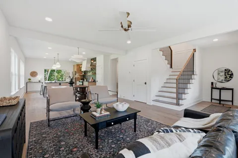 $825,000 | 3819 B Edwards Avenue, Nashville, TN 37216