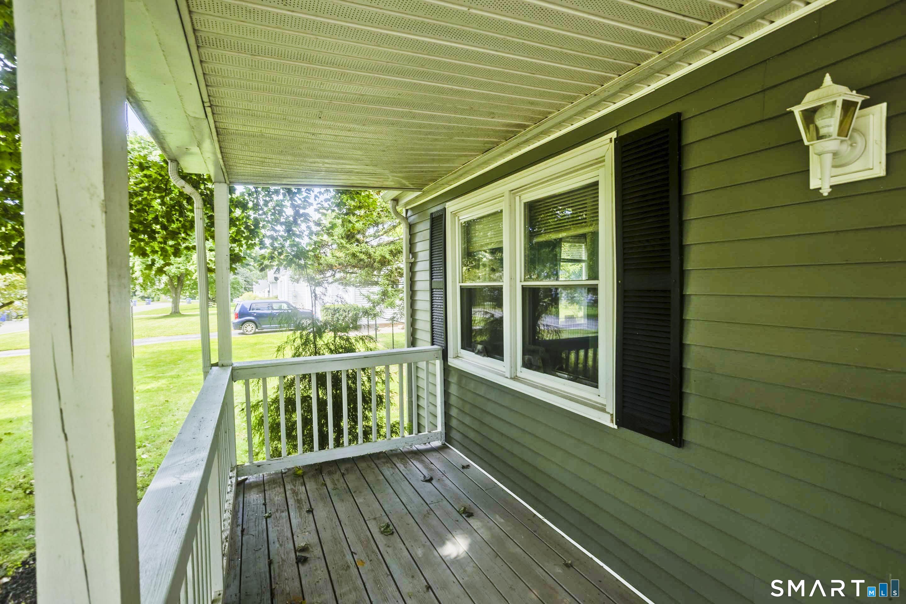 10 Wesley Road East Windsor, CT 06016 - Photo 3 of 40 Gallery Image 3