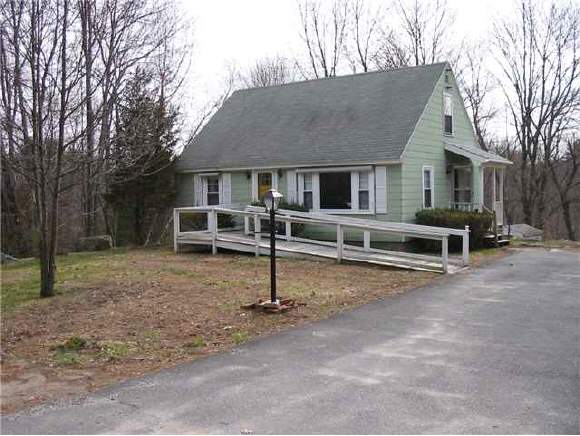116 Old Gage Hill Road Pelham, NH 03076 - Photo 1 of 5 Gallery Image 1