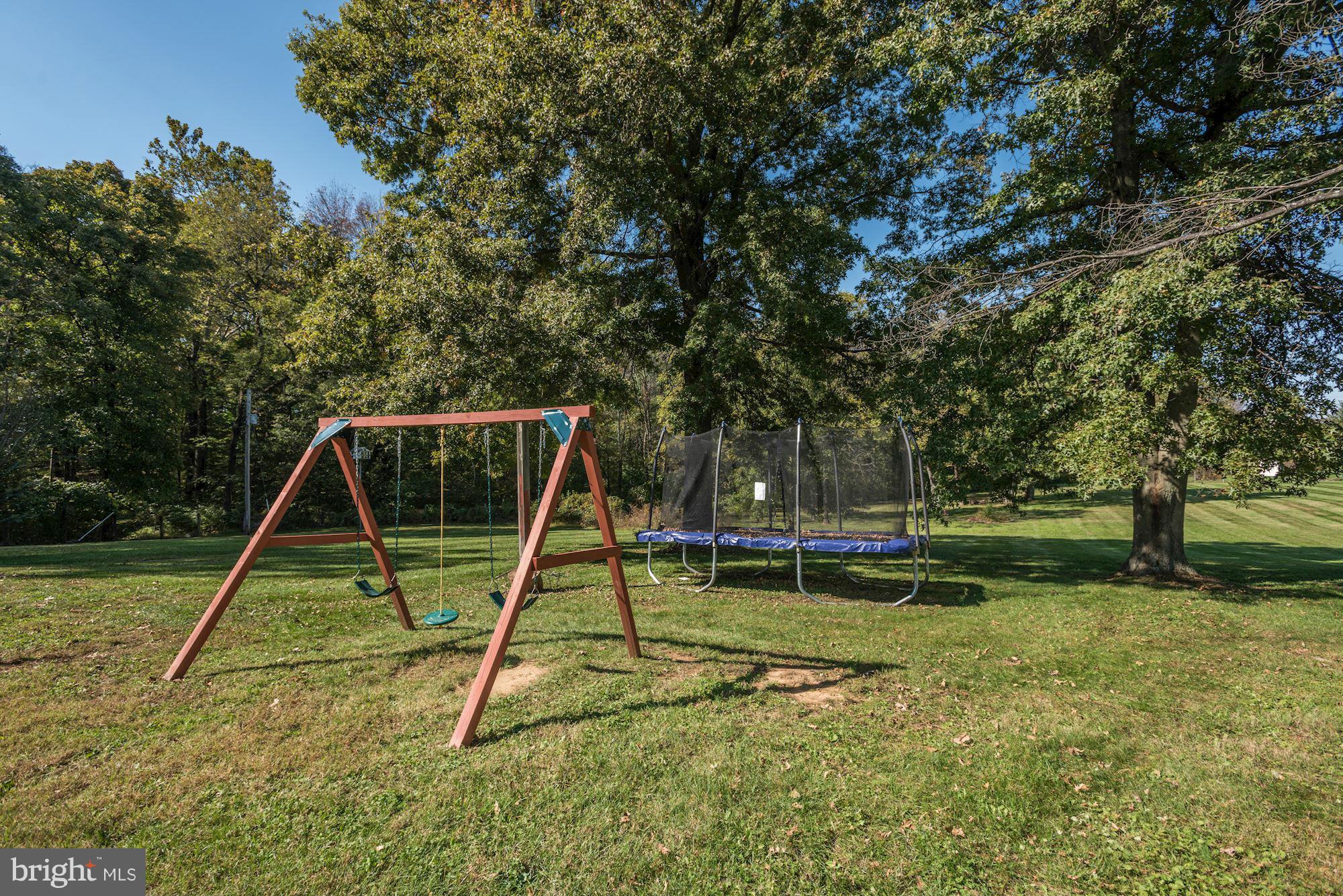 16869 Ivandale Road Hamilton, VA 20158 - Photo 15 of 21 a view of a house with a park