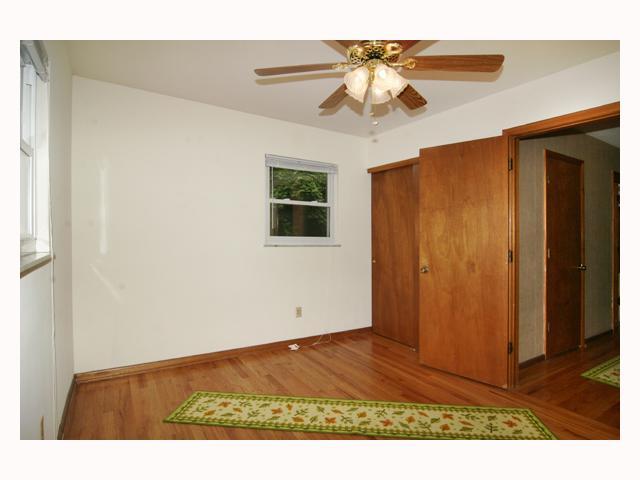 954 Plum Ridge Columbus, OH 43213 - Photo 15 of 18 Gallery Image 15