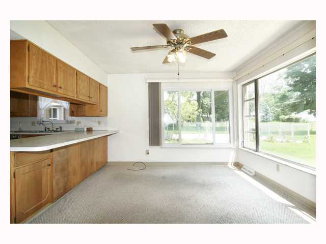 954 Plum Ridge Columbus, OH 43213 - Photo 8 of 18 Gallery Image 8
