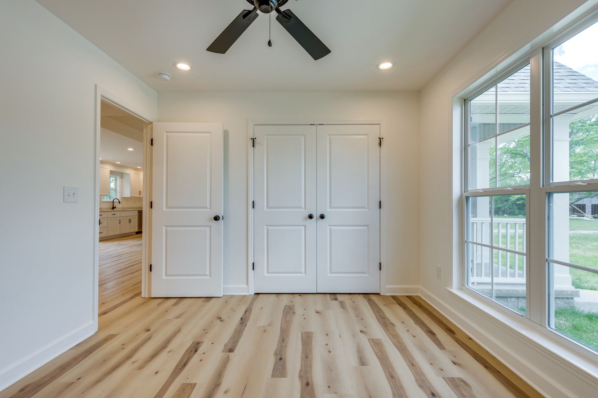 309 Pisgah Rdg Cove Pulaski, TN 38478 - Photo 20 of 43 a view of an empty room and window