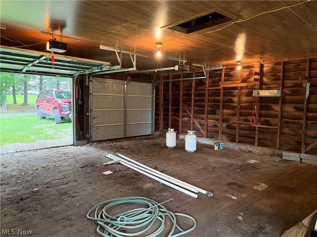 6727 Girdle Road West Farmington, OH 44491 - Photo 32 of 33 Gallery Image 32