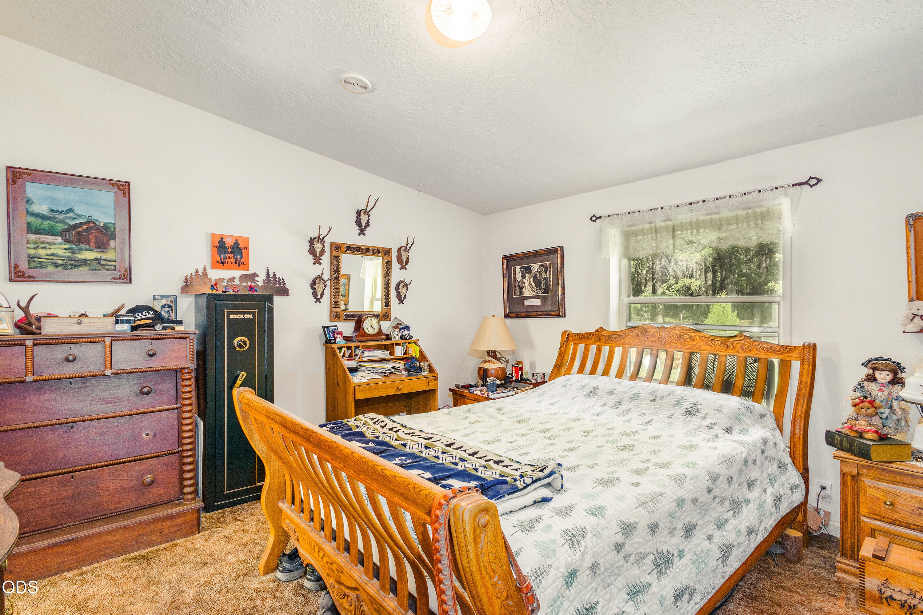6058 Deer Creek Road Selma, OR 97538 - Photo 7 of 47 Gallery Image 7
