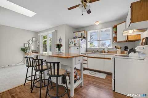 $1,269,000 | 26 Willard Avenue, Old Saybrook, CT 06475