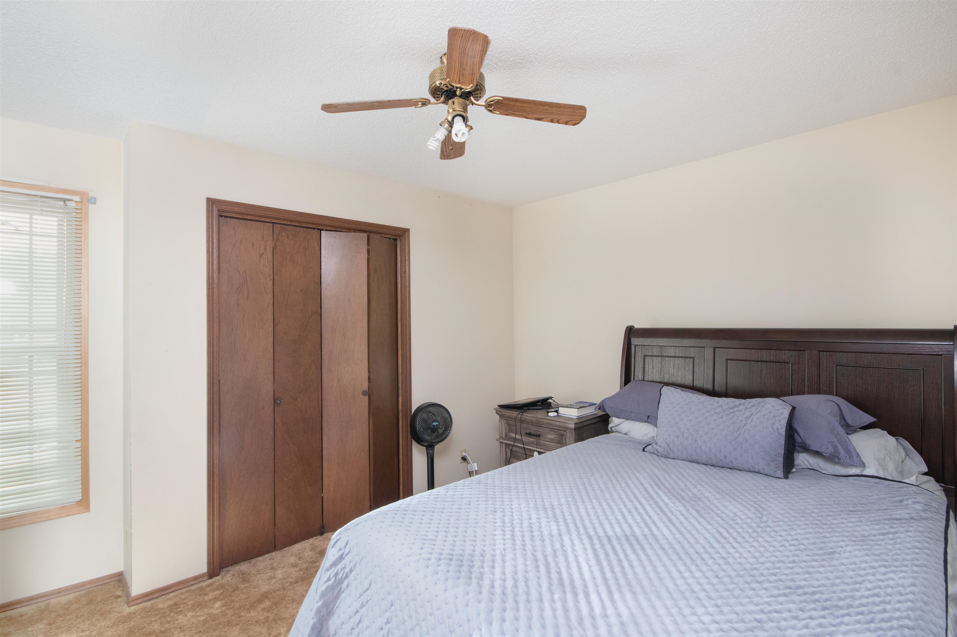 2211 South Capri Street Wichita, KS 67207 - Photo 18 of 34